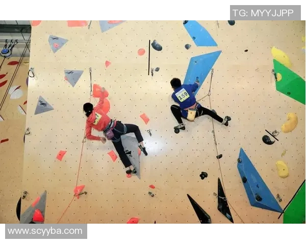 成都攀岩队状态分析与未来发展展望探讨攀岩运动的潜力与挑战 成都攀岩队状态分析与未来发展展望探讨攀岩运动的潜力与挑战