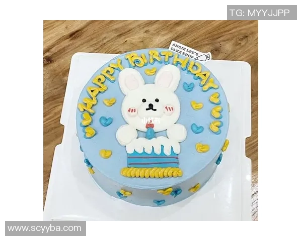 足球兔子蛋糕的创意制作与装饰技巧分享让你的派对更加精彩 足球兔子蛋糕的创意制作与装饰技巧分享让你的派对更加精彩