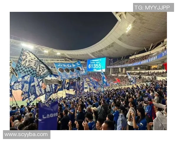 立体足球杯：探索未来足球的创新与激情，重塑球迷体验与赛事魅力