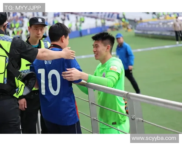 足球球衣打卡分享活动开启展示你的球迷风采与热爱一起参与赢取丰厚奖品 足球球衣打卡分享活动开启展示你的球迷风采与热爱一起参与赢取丰厚奖品